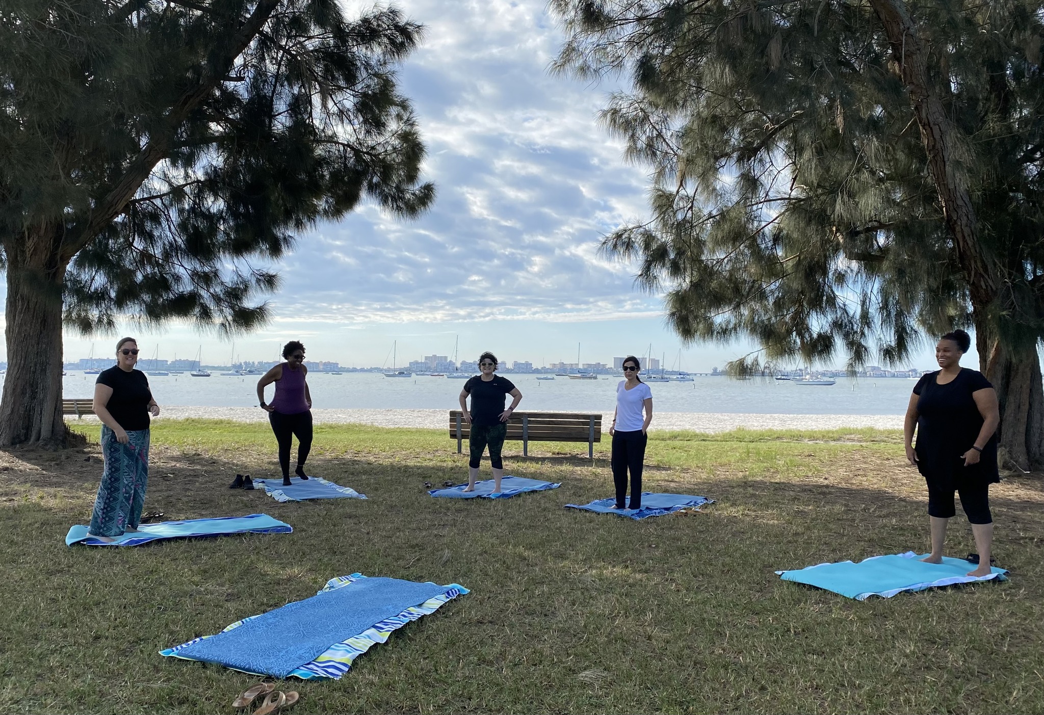 Tehomic pedagogy yoga at the beach